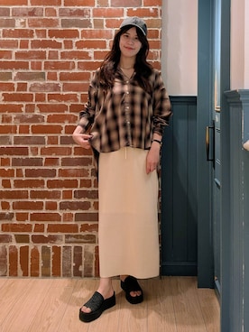 「アイテム（スカート）」を使った、あやかさん（レディース・163cm・30代）の秋コーディネート