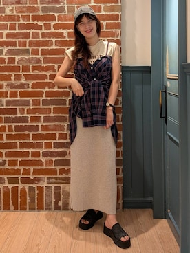「アイテム（キャップ）」を使った、あやかさん（レディース・163cm・30代）の夏コーディネート