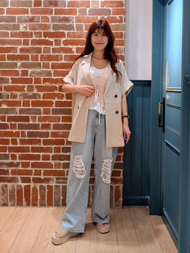 「LOWRYS FARM（ローリーズファーム）のレースデニム　601055（デニムパンツ、ブルー系）」を使った、あやかさん（レディース・163cm）の春コーディネート