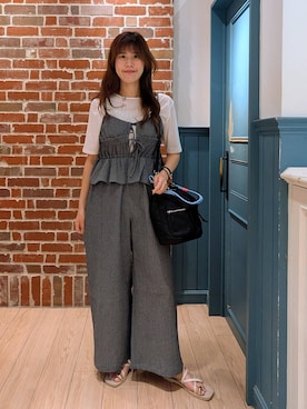 「LOWRYS FARM（ローリーズファーム）のジャガードフリンジ５Ｓ　 495079（Tシャツ/カットソー、ホワイト系）」を使った、あやかさん（レディース・163cm）の夏コーディネート