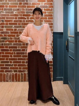 「LOWRYS FARM（ローリーズファーム）のシャギーロングＶカーディガン　595935（カーディガン/ボレロ）」を使った、あやかさん（レディース・163cm）の秋コーディネート
