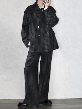 「アイテム（テーラードジャケット、ブラック系）」を使った、Ryoooさん（メンズ・178cm）の秋コーディネート