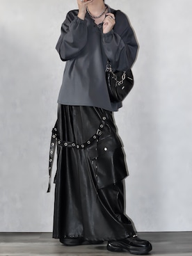 「Ellno Loset（エルノロゼット）の【Ryoooコラボ】チャイナメタルボタンプルオーバー（Tシャツ/カットソー、グレー系）」を使った、Ryoooさん（メンズ・178cm）の夏コーディネート