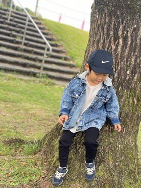 「子供服」｜「アイテム（デニムジャケット）」を使った、RIONさん（レディース・156cm）の秋コーディネート