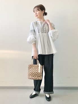 hollyさん（レディース・160cm）の春コーディネート