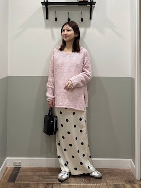 「A part by（アパートバイ）のテープヤーンニットプルオーバー（ニット/セーター、ピンク系）」を使った、mihoさん（レディース・157cm）の冬コーディネート