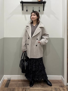 「アイテム（ピーコート）」を使った、mihoさん（レディース・157cm）の秋コーディネート
