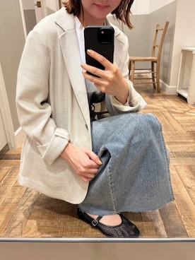 「A part by（アパートバイ）のアイテム（デニムスカート）」を使った、mihoさん（レディース・157cm）の秋コーディネート