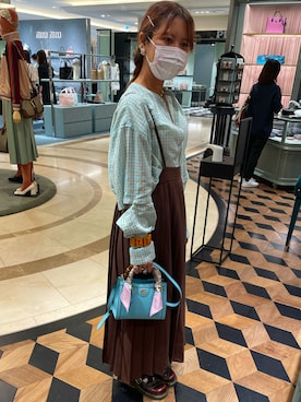 れなっささんのコーディネート