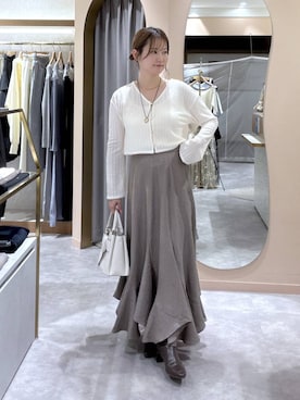 「mysty woman（ミスティウーマン）の【セットアイテム】ラッセルレースアンサンブル長袖　1077986（アンサンブル、ホワイト系）」を使った、エリンギさん（レディース・153cm）の秋コーディネート