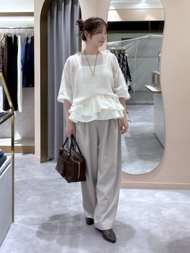 「mysty woman（ミスティウーマン）のストレートタックパンツ 1055380（その他パンツ、ベージュ系）」を使った、エリンギさん（レディース・153cm）の秋コーディネート