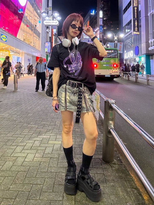 アヤンキー　キーホルダー 61zr1SZxYiL.jpg_BO30,255,255,