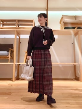 「アイテム（バンダナ/スカーフ）」を使った、ｶﾅｺさん（レディース・162cm）の秋コーディネート