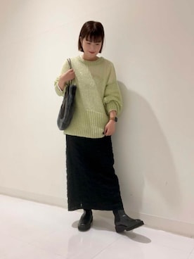 「RODE SKO（ロデスコ）のタッセル付フラッフィトートバッグ（トートバッグ）」を使った、ｶﾅｺさん（レディース・162cm）の秋コーディネート