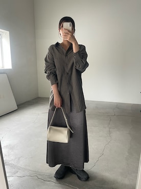 「select MOCA（セレクトモカ）のピーチスキンストライプオーバーシャツ（シャツ/ブラウス、グレー系）」を使った、ririkaさん（レディース・159cm）の夏コーディネート