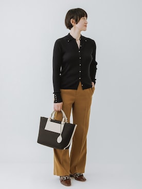「E'POR（エポール）の【E'POR】BOAT BAG Medium/撥水・軽量・26AW新色（ハンドバッグ、ブラック系）」を使った、MASさん（レディース・164cm）の夏コーディネート