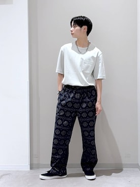 「GLOBAL WORK（グローバルワーク）のリッチクリーンTシャツ/半袖/636393（Tシャツ/カットソー、ベージュ系）」を使った、タクミさん（メンズ）の夏コーディネート