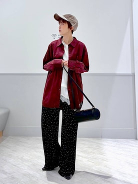 「GLOBAL WORK（グローバルワーク）のシリンダーバッグ/1049528（クラッチバッグ、ブラック系）」を使った、nakamu29さん（レディース）の秋コーディネート