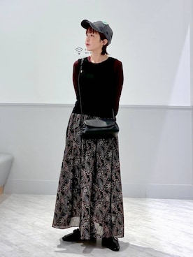 「GLOBAL WORK（グローバルワーク）のサラサラヘンリーネック長袖プルオーバー/1017895（Tシャツ/カットソー、レッド系）」を使った、nakamu29さん（レディース）の秋コーディネート