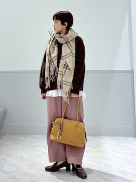 「アイテム（ローファー）」を使った、nakamu29さん（レディース・156cm・40代）の冬コーディネート