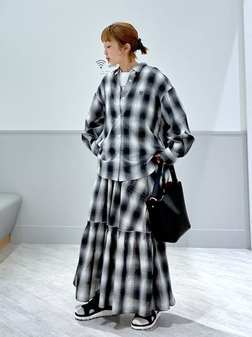 PATOU チェック柄 2024AW 定価23万円 1度着用　4/27までの出品 PATOU チェック柄 2024AW 定価23 1度着用 4/27までの出品