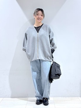 「アイテム（ブルゾン、グレー系）」を使った、たかなさん（レディース・162cm）の秋コーディネート