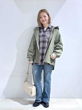 「GLOBAL WORK（グローバルワーク）のエアかる厚底ローファー/136031（ローファー、ブラック系）」を使った、たかなさん（レディース・162cm）の秋コーディネート