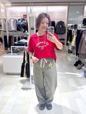 「GLOBAL WORK（グローバルワーク）のリッチクリーンプリントT半袖/636780（Tシャツ/カットソー、レッド系）」を使った、たかなさん（レディース・162cm）の春コーディネート