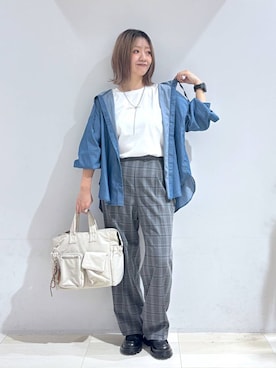 「GLOBAL WORK（グローバルワーク）のパフユーミニトート/1018043（トートバッグ、ホワイト系）」を使った、たかなさん（レディース・162cm）の秋コーディネート