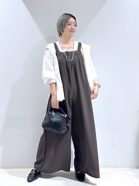 「アイテム（サロペット/オーバーオール、ブラウン系）」を使った、たかなさん（レディース・162cm）の夏コーディネート