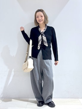 「GLOBAL WORK（グローバルワーク）のアイテム（その他パンツ）」を使った、たかなさん（レディース・162cm）の秋コーディネート