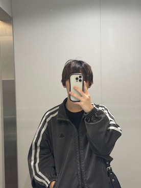 「アイテム（その他アウター）」を使った、みやたさん（メンズ・168cm・10代）の秋コーディネート