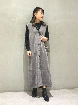 「アーバンリサーチ」｜「アイテム（ジャンパースカート）」を使った、maho.さん（レディース・156cm）の冬コーディネート
