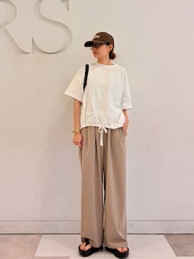 「URBAN RESEARCH DOORS（アーバンリサーチドアーズ）のアイテム（キャップ）」を使った、おおしまゆなさん（レディース・162cm）の春コーディネート