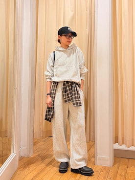 「URBAN RESEARCH DOORS(アーバンリサーチドアーズ)のアイテム(ハンドバッグ)」を使った、おおしまゆなさん(レディース・162cm)の秋コーディネート