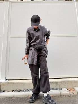 「URBAN RESEARCH DOORS（アーバンリサーチドアーズ）の『WEB/一部店舗限定カラー』ラミーコットンビックシャツ（シャツ/ブラウス、グレー系）」を使った、おおしまゆなさん（レディース・162cm）の春コーディネート