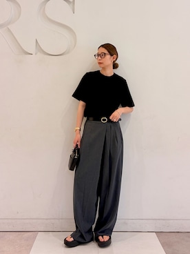 「FORK&SPOON（フォークアンドスプーン）のFORK&SPOON　フロントラップパンツ（その他パンツ、グレー系）」を使った、おおしまゆなさん（レディース・162cm）の春コーディネート