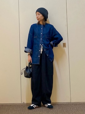 「adidas（アディダス）のadidas　TOKYO W（スニーカー）」を使った、おおしまゆなさん（レディース・162cm）の秋コーディネート