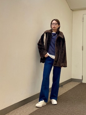 「URBAN RESEARCH DOORS（アーバンリサーチドアーズ）のコクーンシルエットボアコート（その他アウター）」を使った、おおしまゆなさん（レディース・162cm）の秋コーディネート