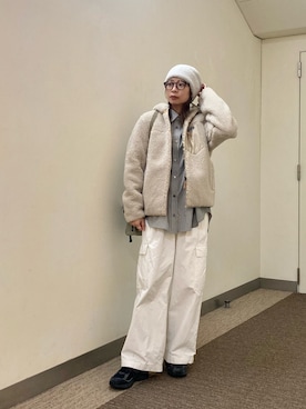 「アイテム（ニットキャップ/ビーニー、グレー系）」を使った、おおしまゆなさん（レディース・162cm）の秋コーディネート