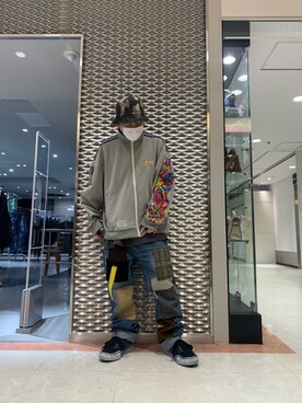 「mayo」｜「アイテム（スニーカー）」を使った、ryusei617さん（メンズ・172cm）の秋コーディネート