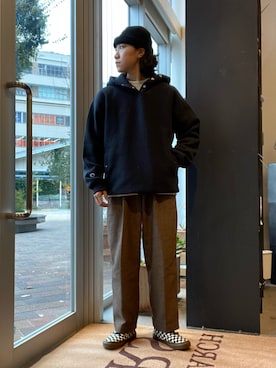 パーカーを使った ウールパンツ のメンズ人気ファッションコーディネート Wear