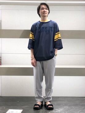 「SHAKA（シャカ）のアイテム（シューズ）」を使った、Shoさん（メンズ・169cm）の夏コーディネート