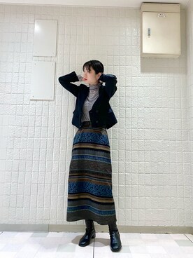 「KBF（ケイビーエフ）のアイテム（ノーカラージャケット）」を使った、えんどぅさん（レディース・168cm）の冬コーディネート