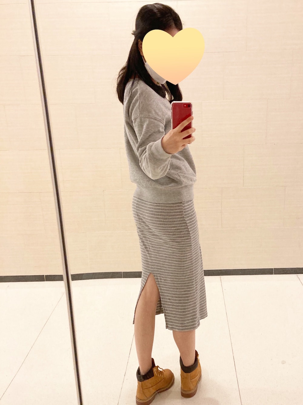 「ZARAのアイテム（トップス、グレー系）」を使った、mmsさん（レディース・156cm）の冬コーディネートの1枚目の写真