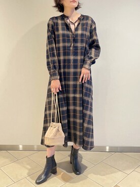 「アイテム（PC・スマホグッズ/家電）」を使った、タカハシカナエさん（レディース・170cm・30代）の秋コーディネート