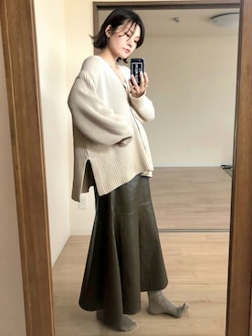 「アイテム（PC・スマホグッズ/家電）」を使った、タカハシカナエさん（レディース・170cm・30代）の秋コーディネート