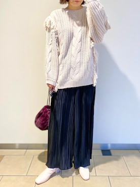 「アイテム（PC・スマホグッズ/家電）」を使った、タカハシカナエさん（レディース・170cm・30代）の秋コーディネート