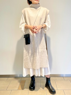 「アイテム（PC・スマホグッズ/家電）」を使った、タカハシカナエさん（レディース・170cm・30代）の秋コーディネート