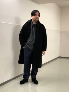 「clarks」｜「アイテム（ステンカラーコート）」を使った、KOICHI TANAKAさん（メンズ・170cm）の冬コーディネート